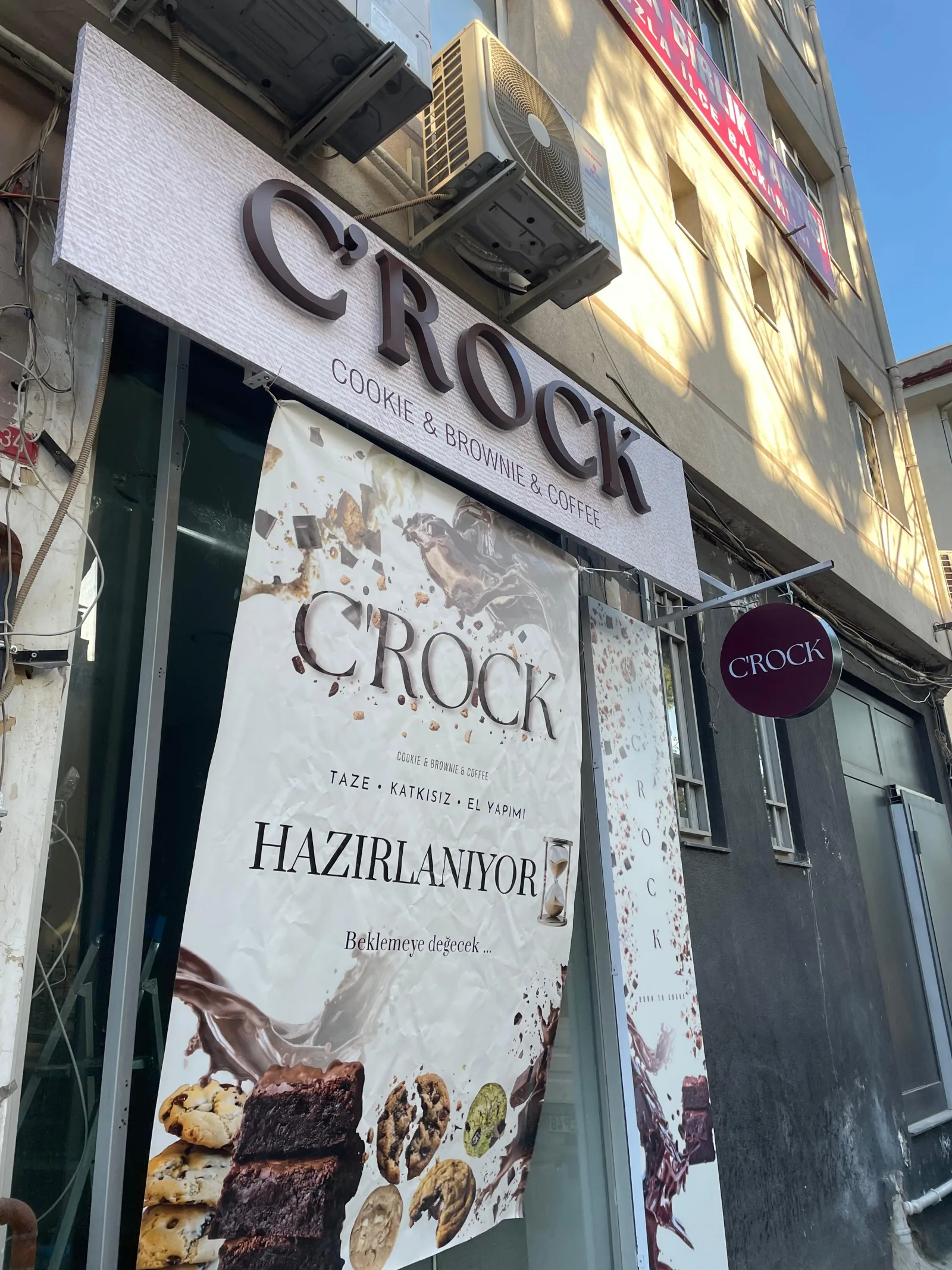 Crock Tuzla Subesi Tabela Calismasi Polat Reklam 2026 çalışması
