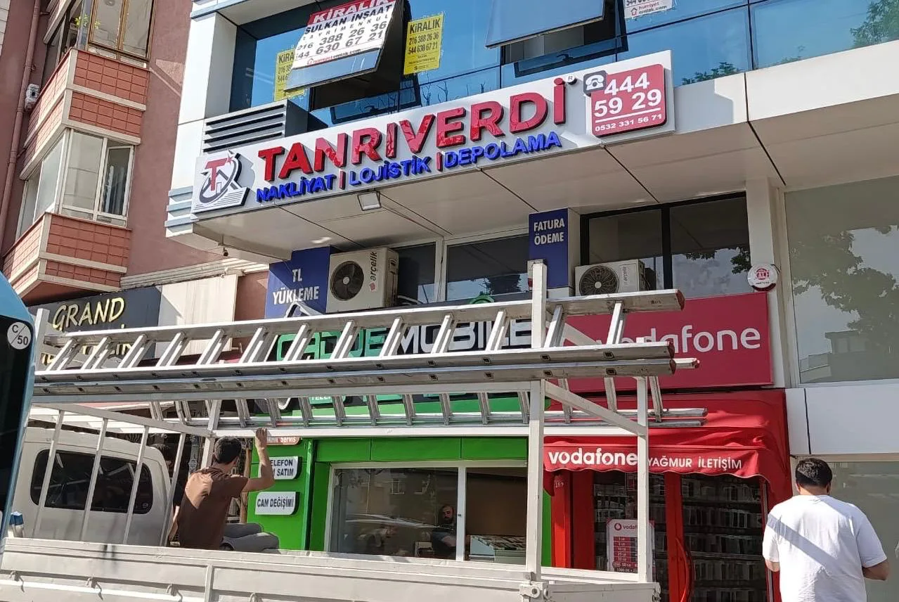 Tanriverdi Isikli Tabela Calismasi Polat Reklam Tabelaci 2026 çalışması