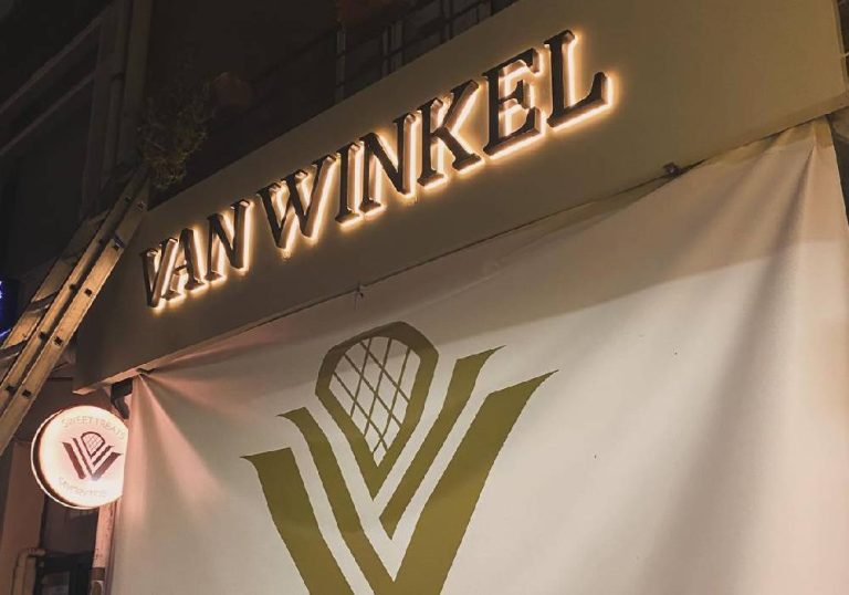 kompozit zemin üzeri alüminyum kutu harf istanbul kadiköy